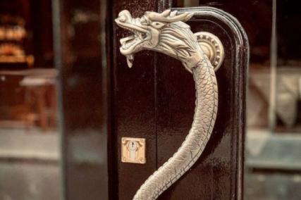 Dragon, the new cocktail bar by Cyril Lignac