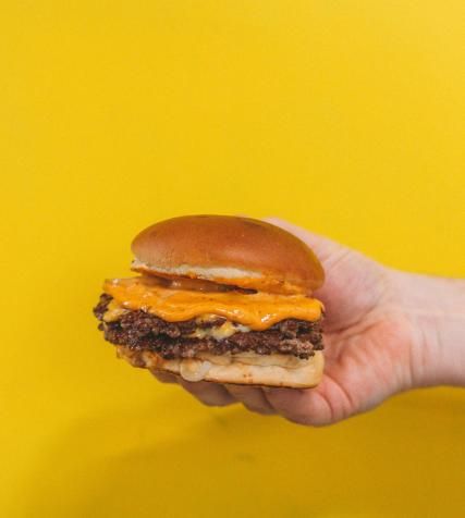 Bécot Burger : Votre Nouveau Spot de Burgers dans le 11e Arrondissement de Paris