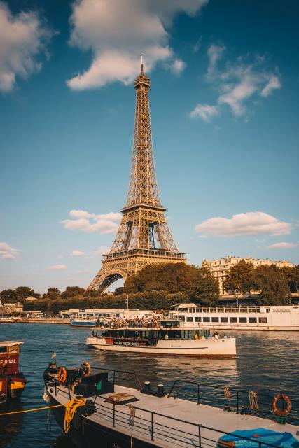 Francette, une parenthèse gourmande avec vue sur la Tour Eiffel