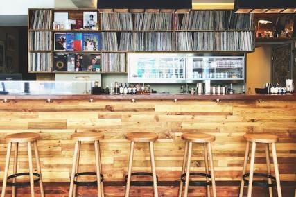 Fréquence: new trendy cocklail bar