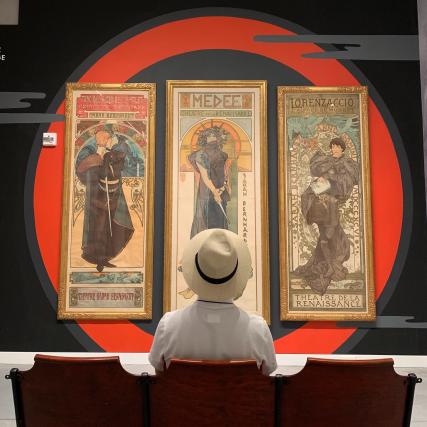 Alphonse Mucha au Grand Palais Immersif