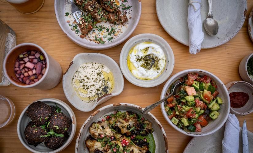 Experience the Orient Night at Jolia !