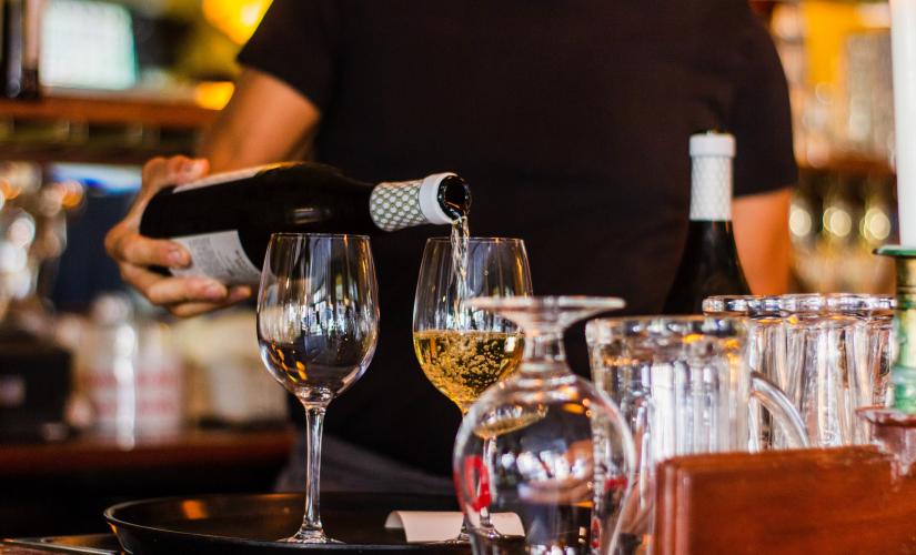 Terra Bar à Vins - vins et tapas dans le Haut Marais